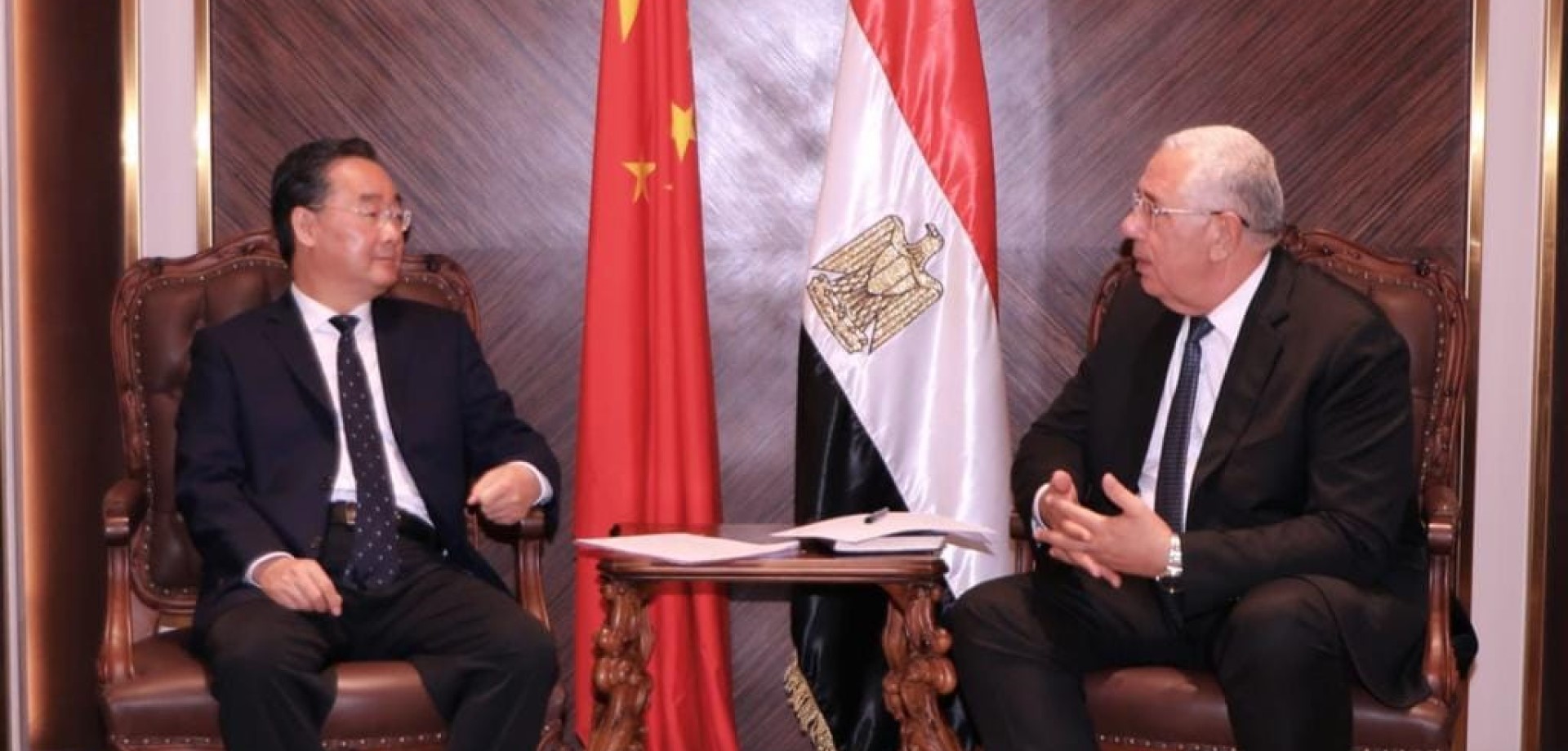 وزيرا الزراعة في مصر والصين يبحثان افاق التعاون الثنائي الزراعي بين البلدين
