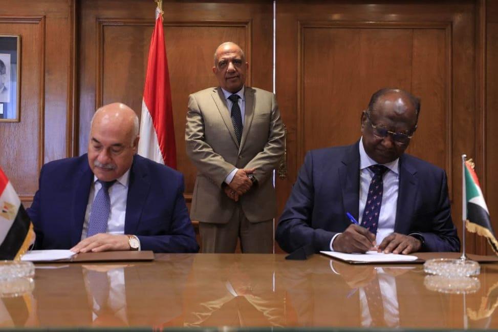 اتفاق مشترك لانتاج اقطان قصيرة التيلة في السودان