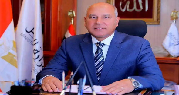 «الوزير» يشهد التوقيع لإقامة منطقة تخزين الحبوب بميناء الإسكندرية
